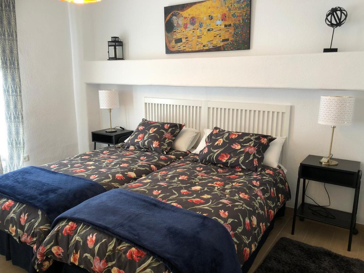 Albi B&B Nerja Zewnętrze zdjęcie